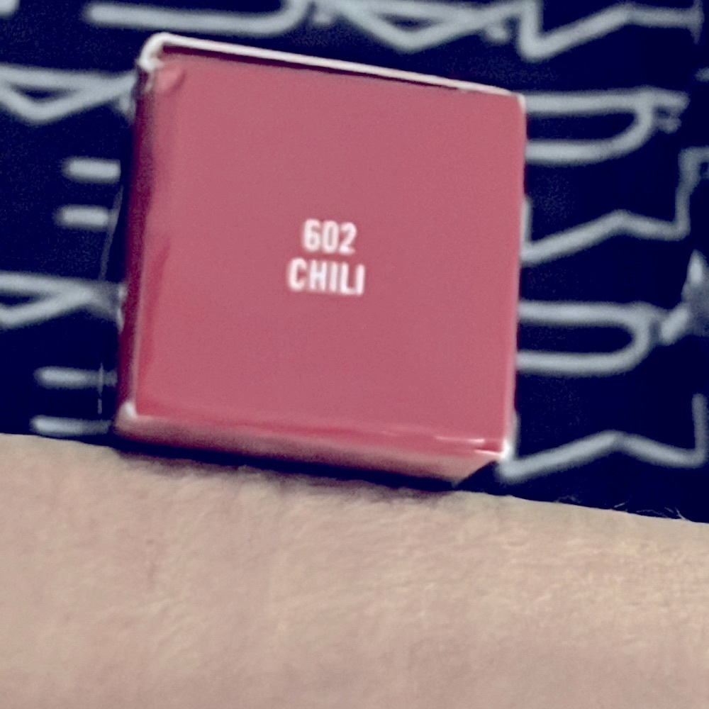 MAC Cosmetics Matte Lipstick in “Chili” - Picture 5 of 12